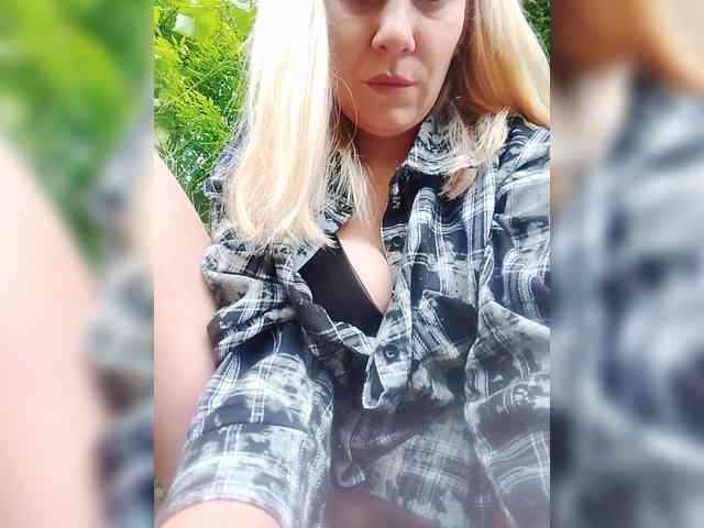 Sandra26a