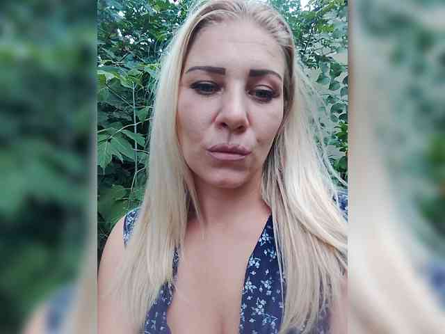 Sandra26a