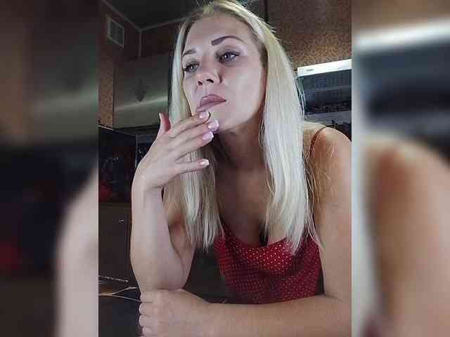 Sandra26a Live Webcam on BongaCams