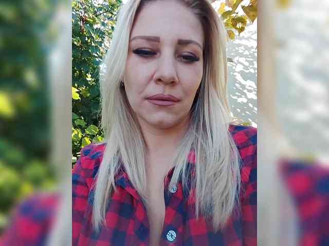 Sandra26a