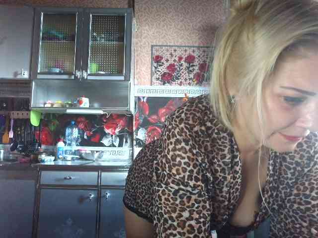 Sandra26a