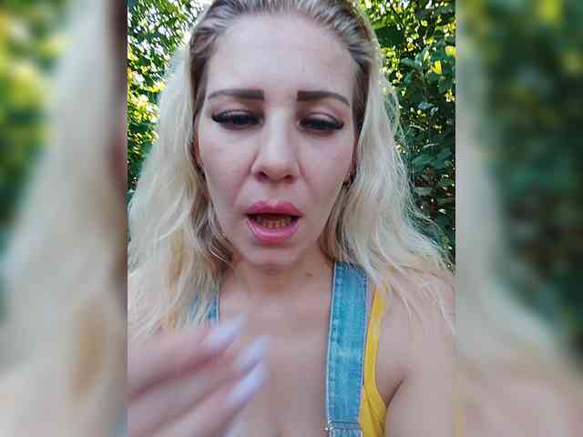 Sandra26a webcam