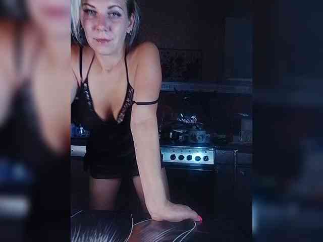 Sandra26a's cam show statistics and live stream