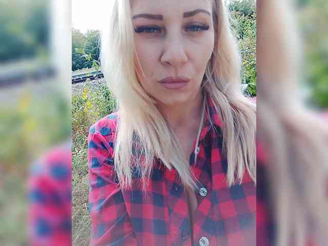 Sandra26a