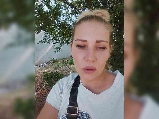 Sandra26a