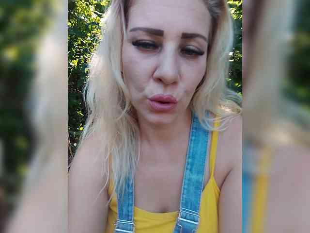 Sandra26a