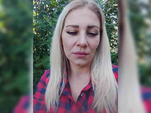 Sandra26a