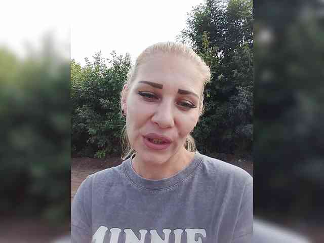 Sandra26a