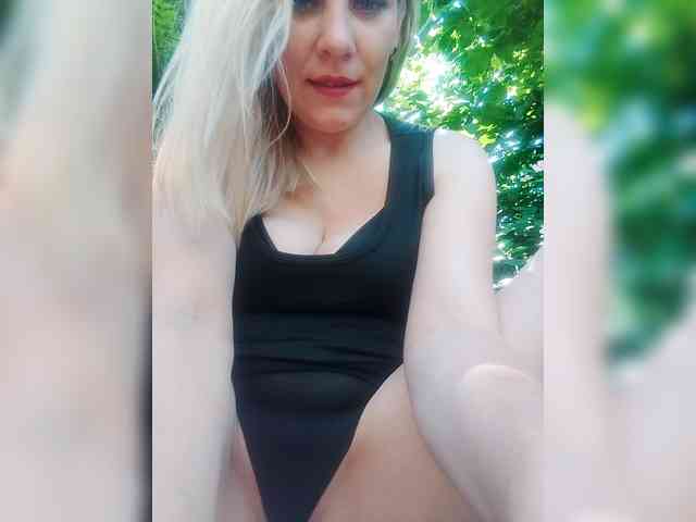 Sandra26a