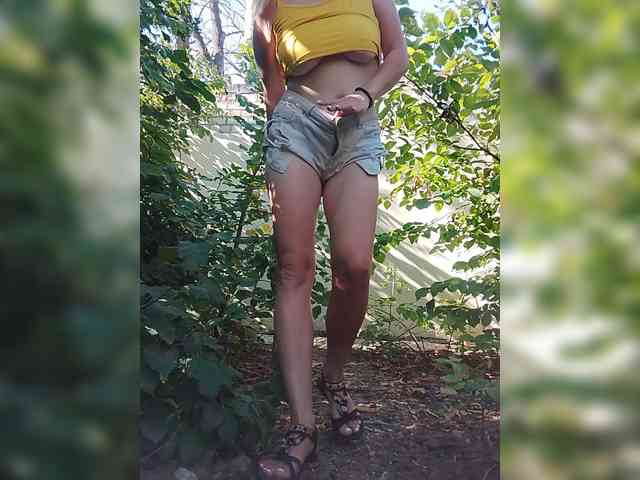 Sandra26a Live Webcam on BongaCams