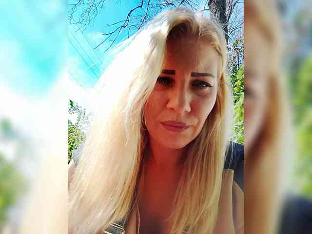 Sandra26a