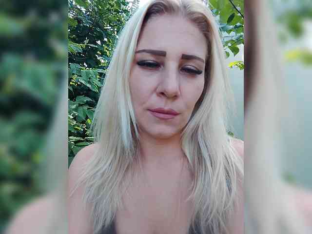 Sandra26a
