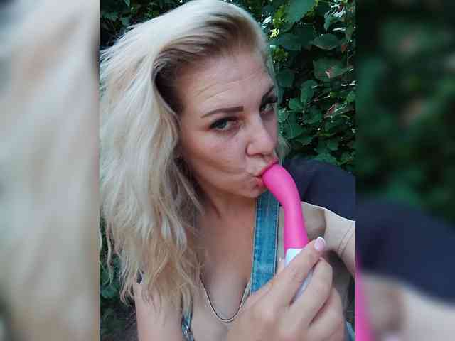 Sandra26a