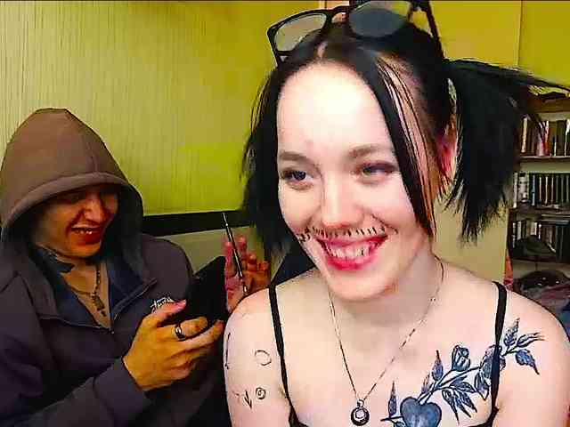 JennyCouple webcam