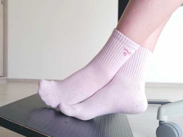 Feetbeth live cam on BongaCams