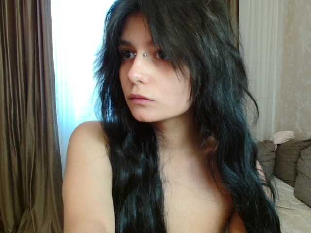 TheSluttyFox live cam on BongaCams