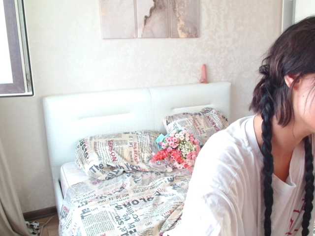 TheSluttyFox live cam on BongaCams