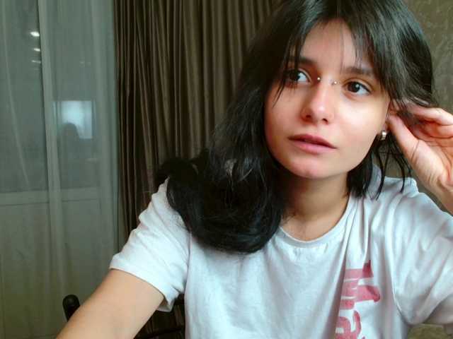 TheSluttyFox live cam on BongaCams