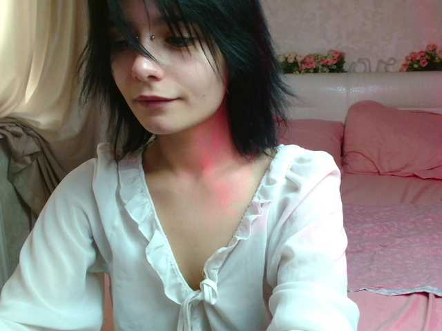 TheSluttyFox live cam on BongaCams