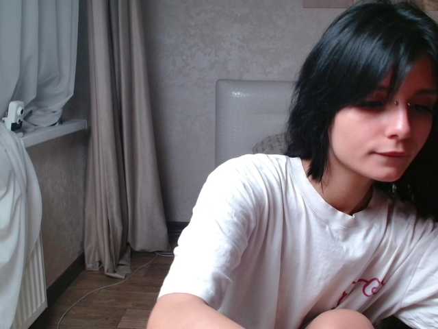 TheSluttyFox live cam on BongaCams