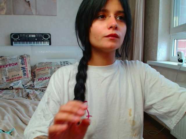 TheSluttyFox live cam on BongaCams