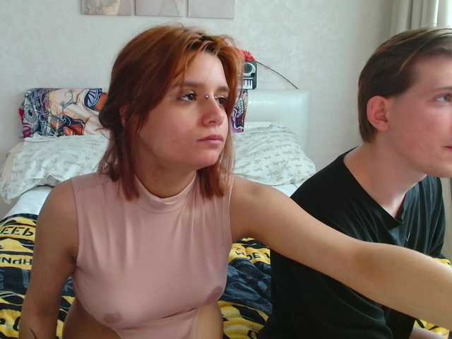  TheSluttyFox chat room