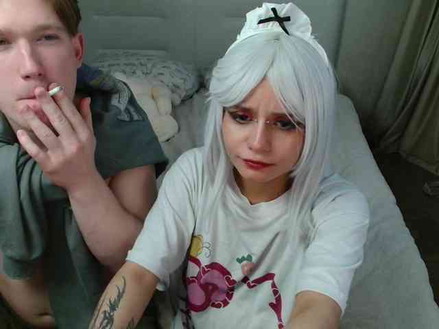 TheSluttyFox webcam