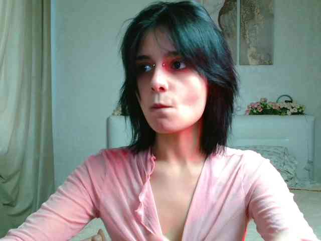 TheSluttyFox webcam