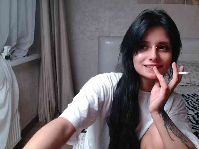 TheSluttyFox Sex Cam Show