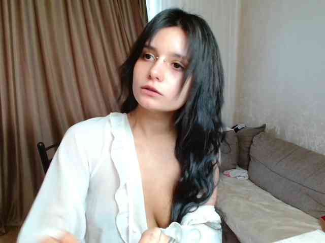 TheSluttyFox webcam