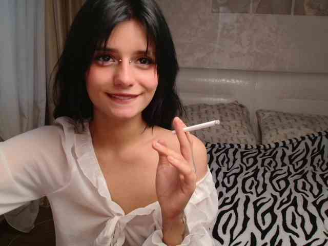 TheSluttyFox Sex Cam Show