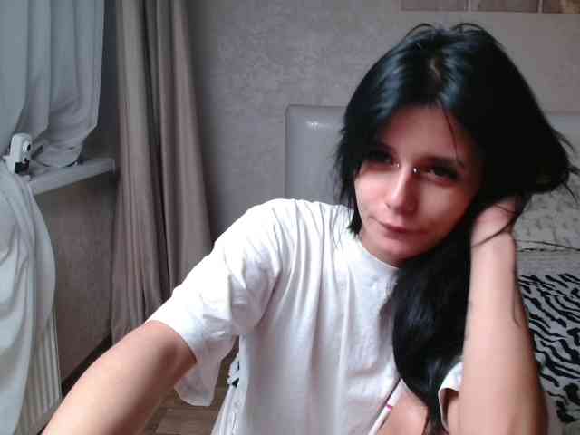 TheSluttyFox Sex Cam Show