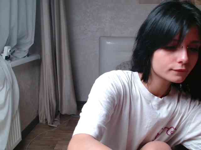 TheSluttyFox Sex Cam Show