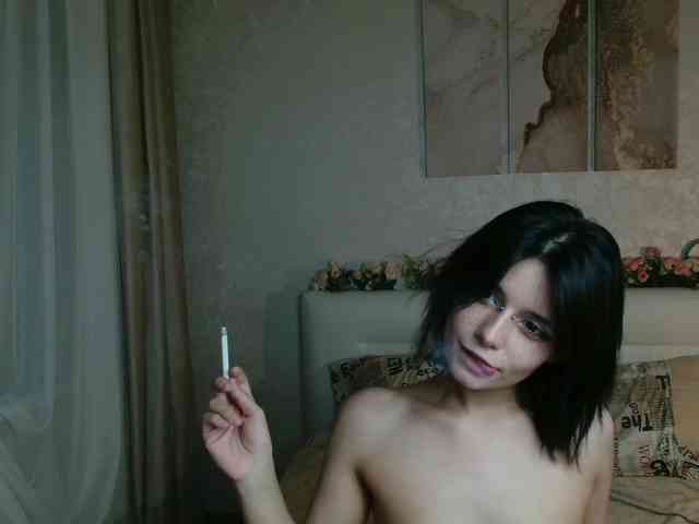 TheSluttyFox webcam