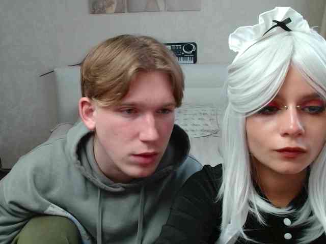 Модель: TheSluttyFox