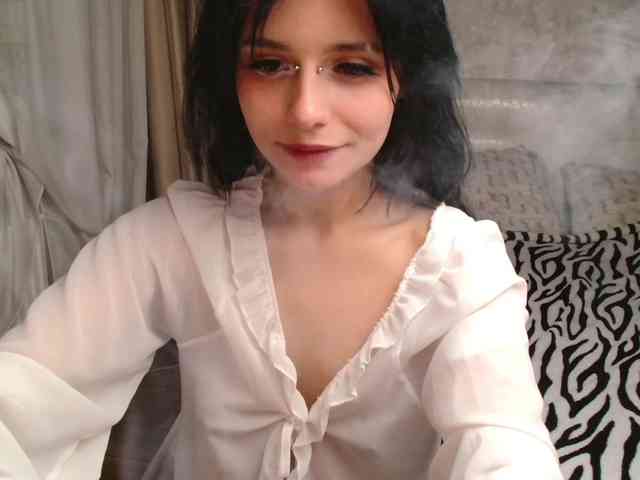 TheSluttyFox Sex Cam Show