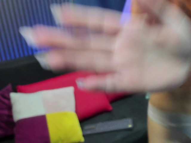 Sol-Radiant live cam on BongaCams