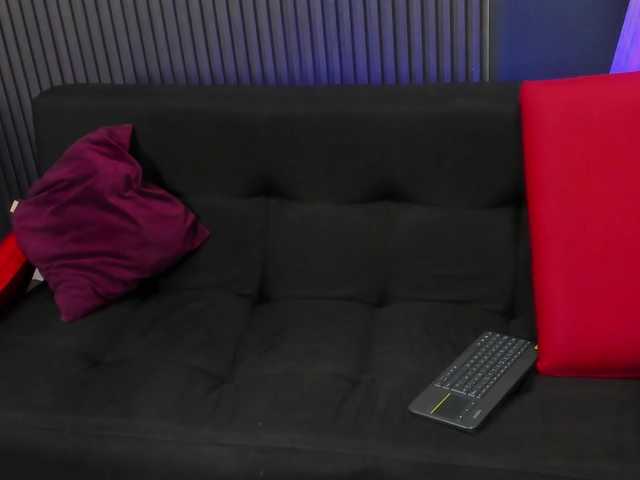 Sol-Radiant live cam on BongaCams
