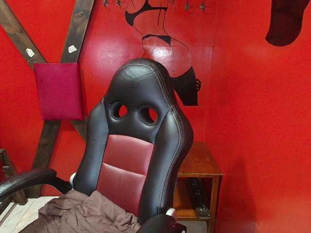 Brendalondon live cam on BongaCams
