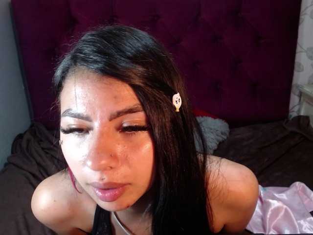 Brendalondon live cam on BongaCams