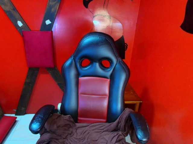 Brendalondon live cam on BongaCams