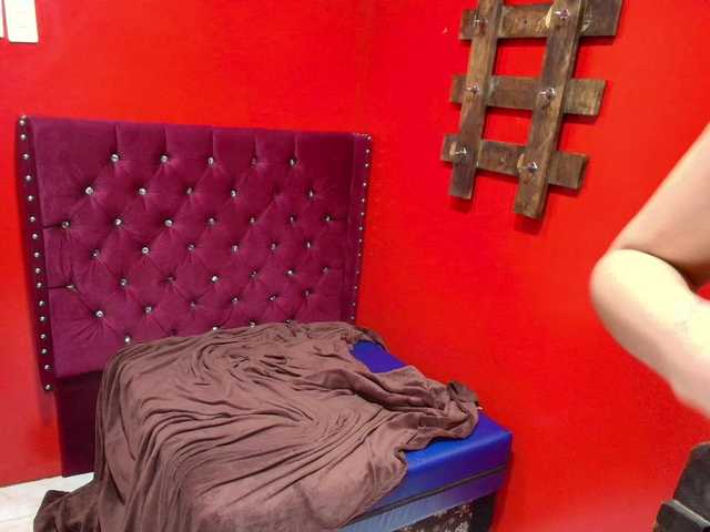 Brendalondon live cam on BongaCams