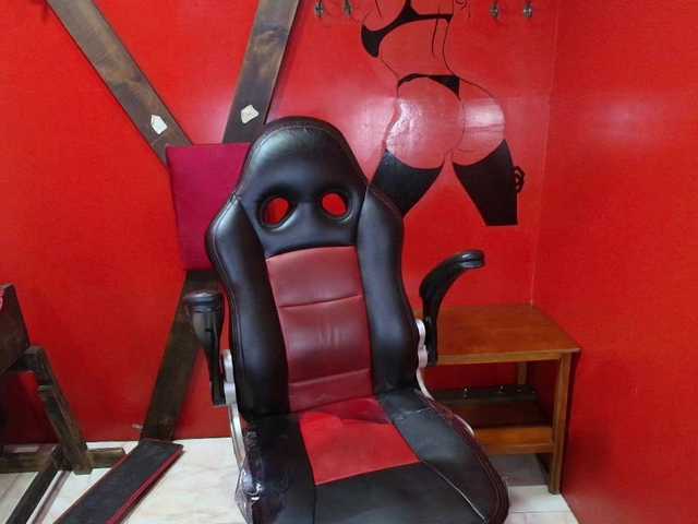 Brendalondon live cam on BongaCams
