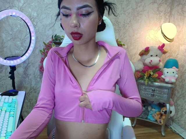 Brendalondon live cam on BongaCams