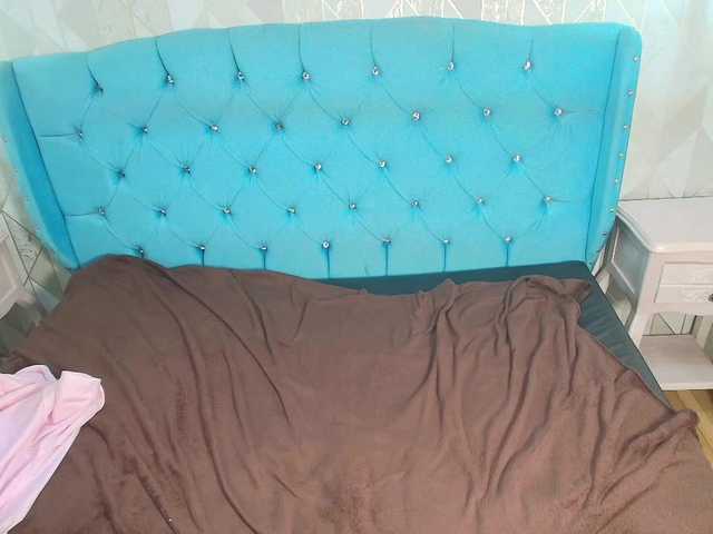 Brendalondon live cam on BongaCams