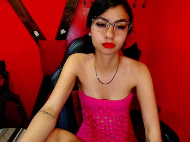 Brendalondon live cam on BongaCams