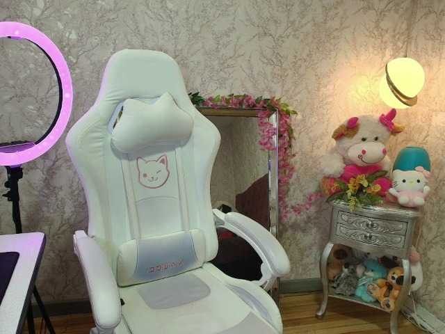 Brendalondon live cam on BongaCams