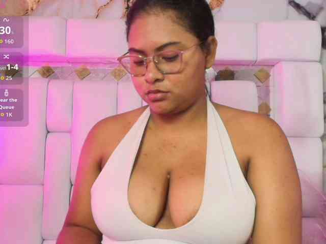 playful-violet webcam