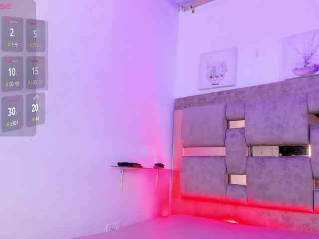 playful-violet webcam
