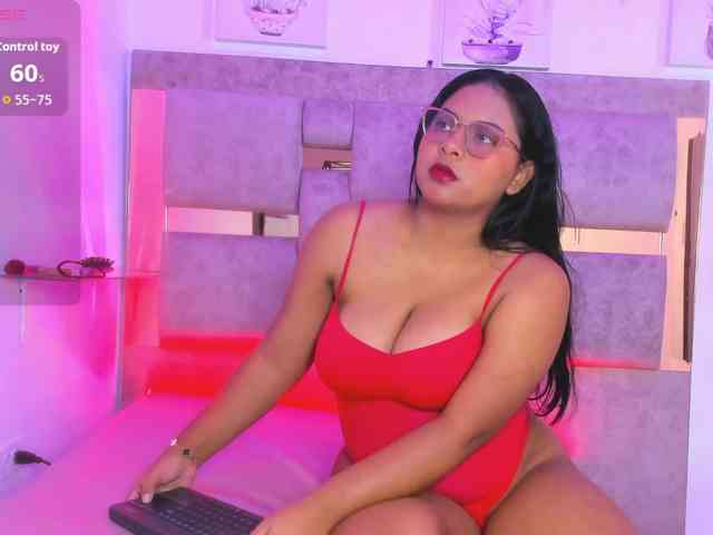 playful-violet webcam